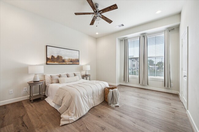 Building Photo - 8534 Adell Rose Ln