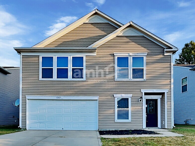 Primary Photo - 1212 N Aberdeen Dr