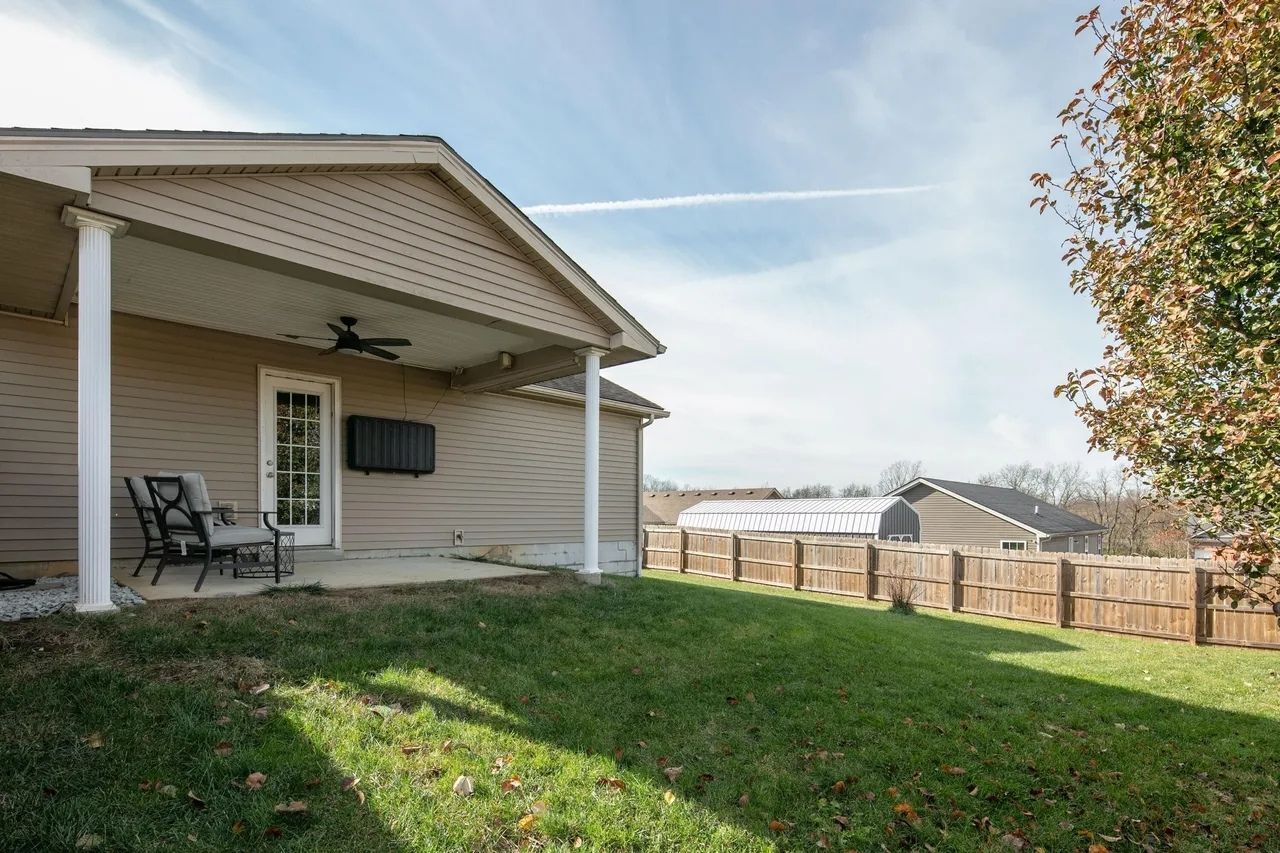 Building Photo - 138 Nathan Hale Dr