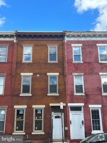 Building Photo - 120 N Stockton St