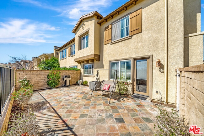 Building Photo - 23902 Brescia Dr