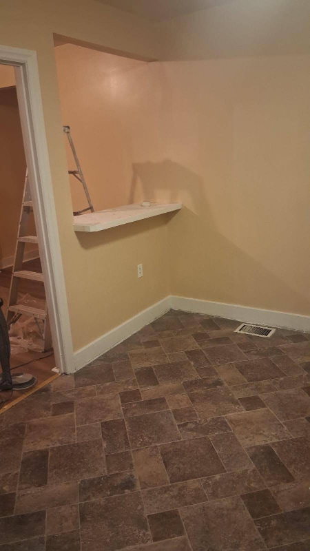 Building Photo - 1602 Howard Ave