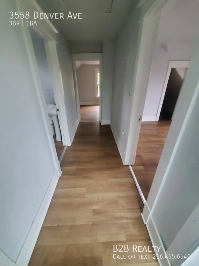 Building Photo - 3558 Denver Ave