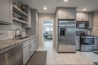 Building Photo - 3602 Luca St