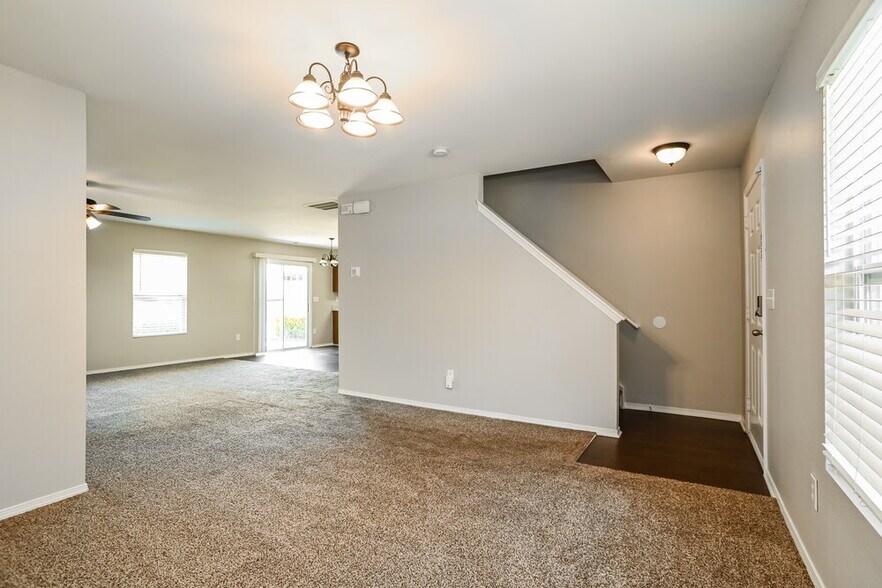 Building Photo - 12034 Red Leaf Dr