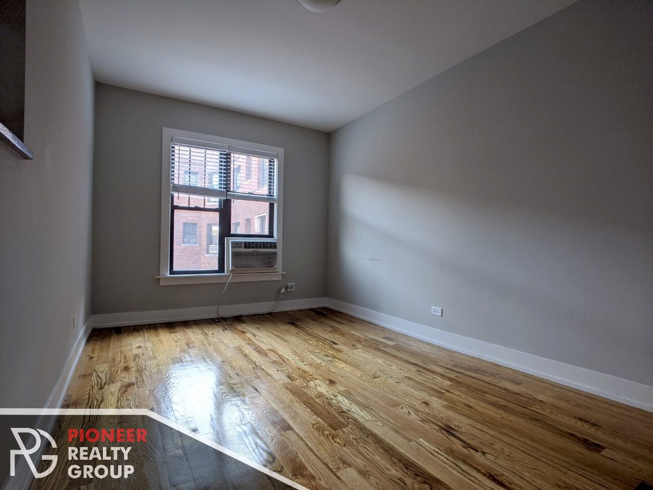 Building Photo - 2907 N Mildred Ave