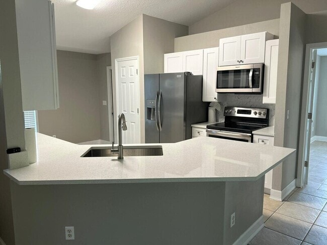 Building Photo - 912 Park Valley Cir