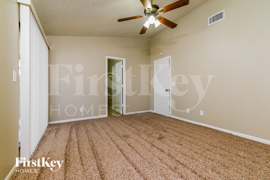 Building Photo - 1310 Keel Pl