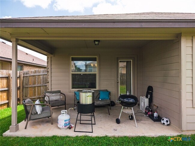Building Photo - 5407 Laustin Ln