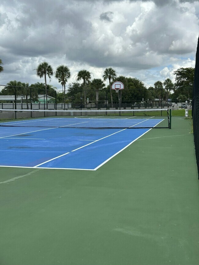 Building Photo - 14165 SW 87th St