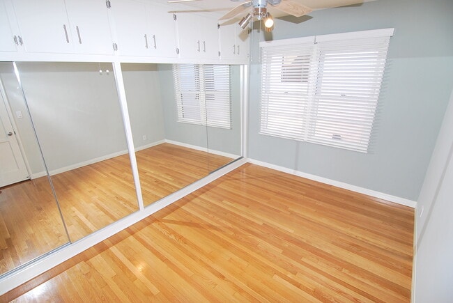 Building Photo - Spacious 1 Bedroom Downtown Long Beach Condo