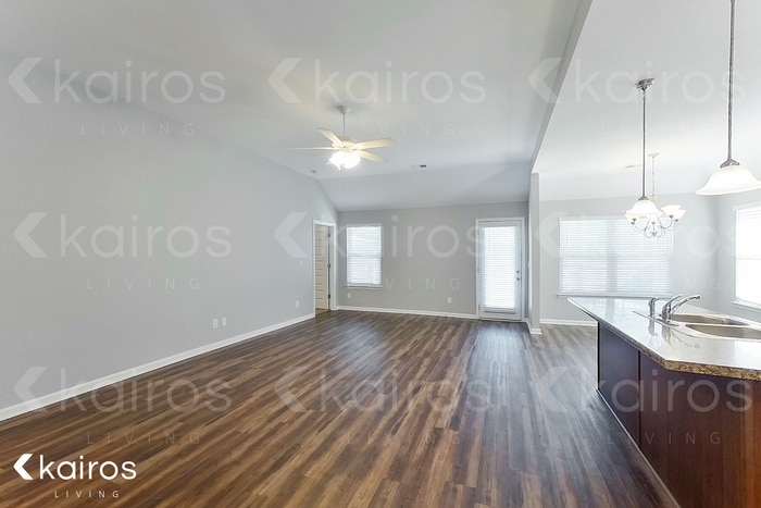 Building Photo - 6951 Brightwell Ln