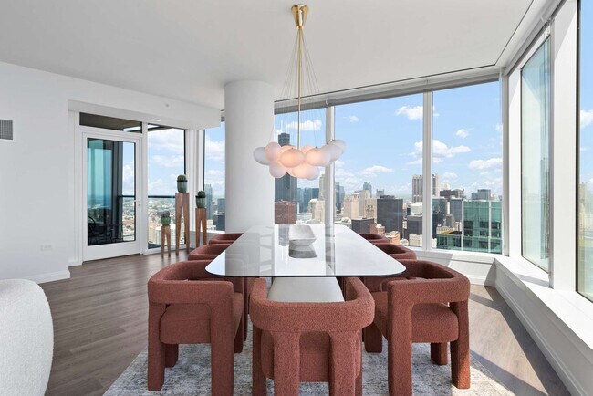 Building Photo - 1000 S Michigan Ave