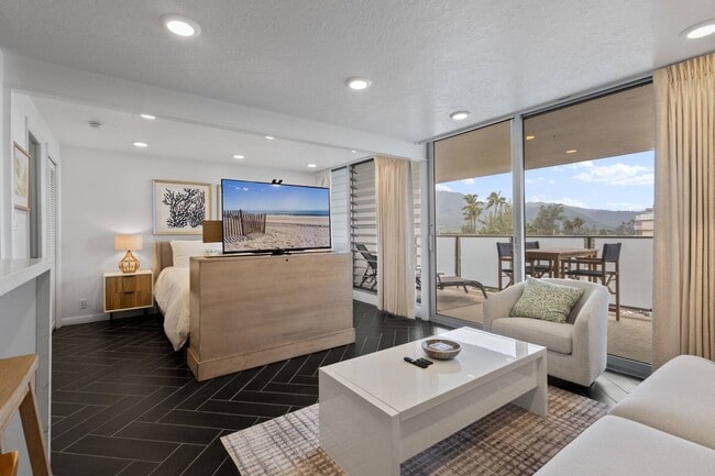 Building Photo - 53-549-549 Kamehameha Hwy