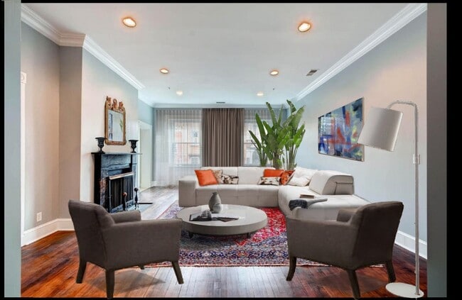 Building Photo - 708 Park Ave