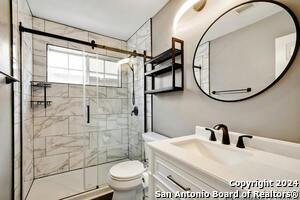 Building Photo - 1311 Crumpet