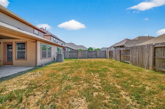 Building Photo - 16506 Lanesborough Dr