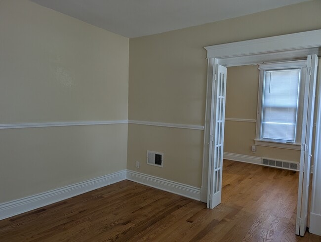 Building Photo - 505 N Ellsworth St