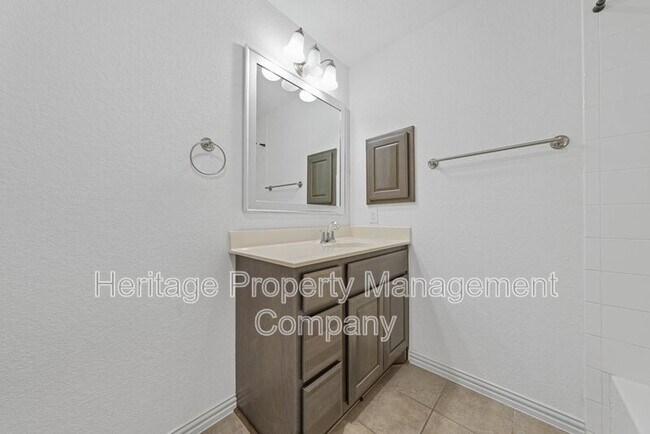 Building Photo - 9683 Shorebird Ln