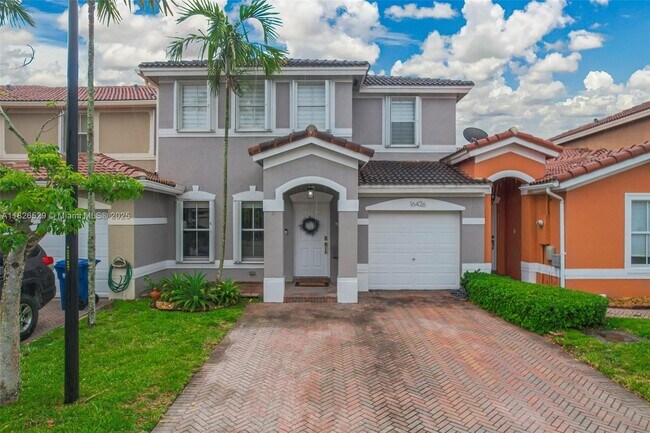 Primary Photo - 16426 SW 48th Terrace