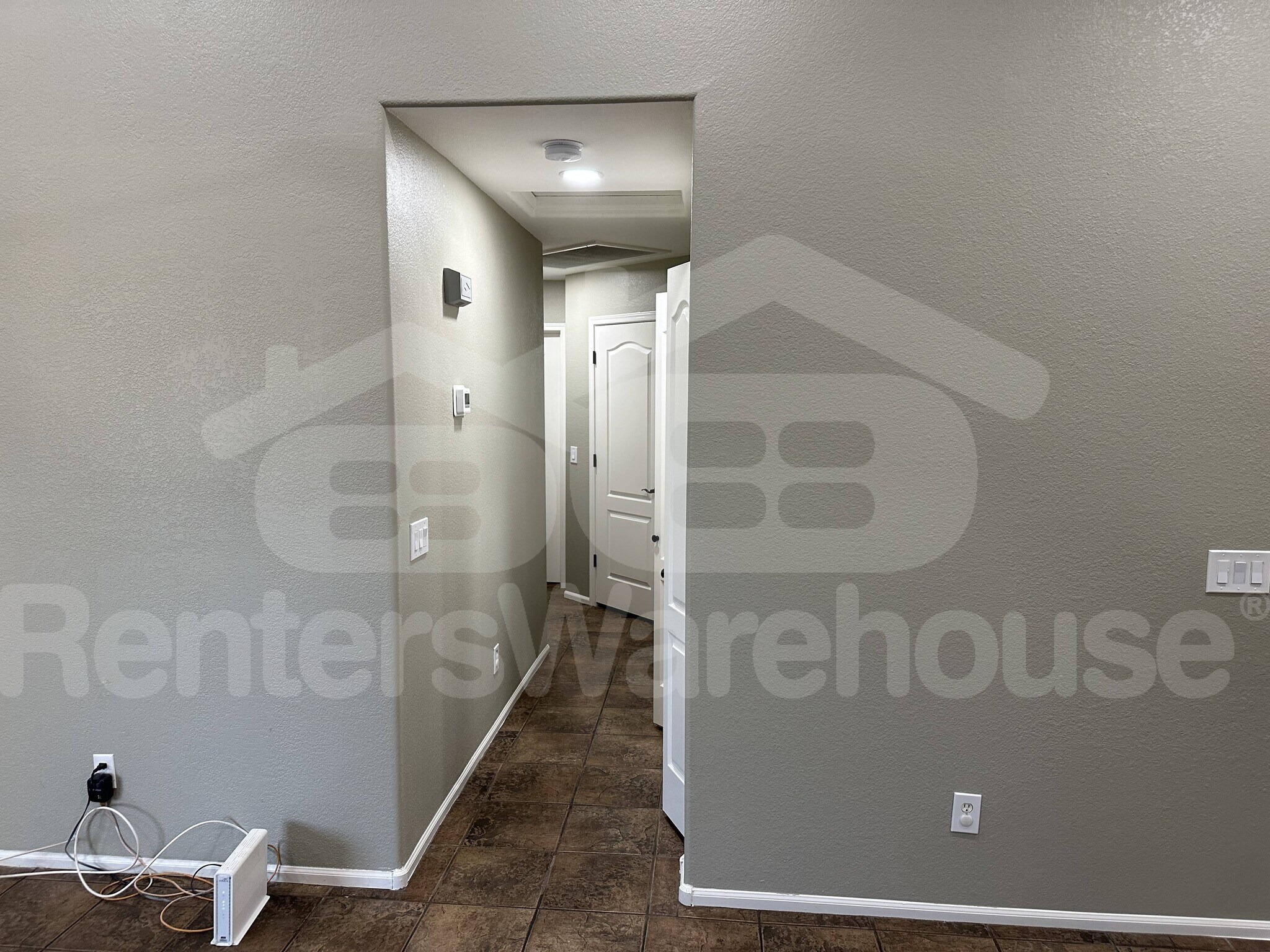 Building Photo - 1151 N 159th Dr