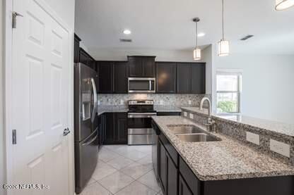 Building Photo - 7028 Butterfly Ct