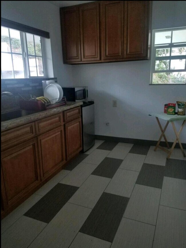 Kitchen - 3800 Don Felipe Dr