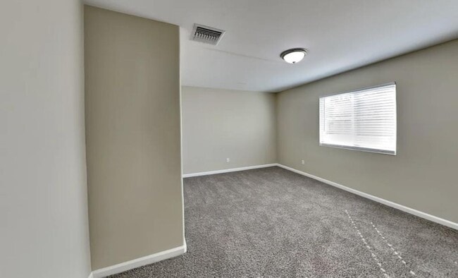 Building Photo - 12451 Telfair Ave