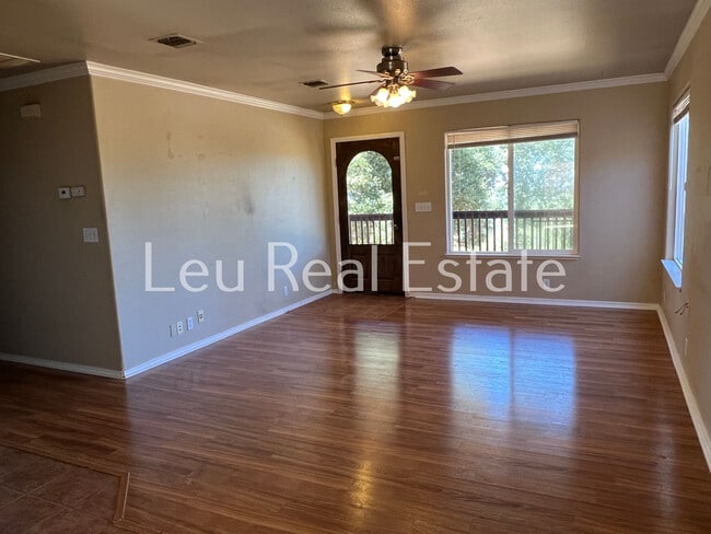 Building Photo - 5270 Bonnie Lou Ln
