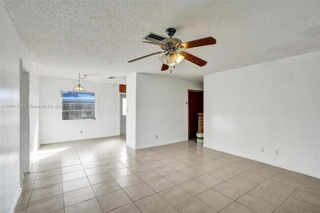 Building Photo - 771 NW 42nd St
