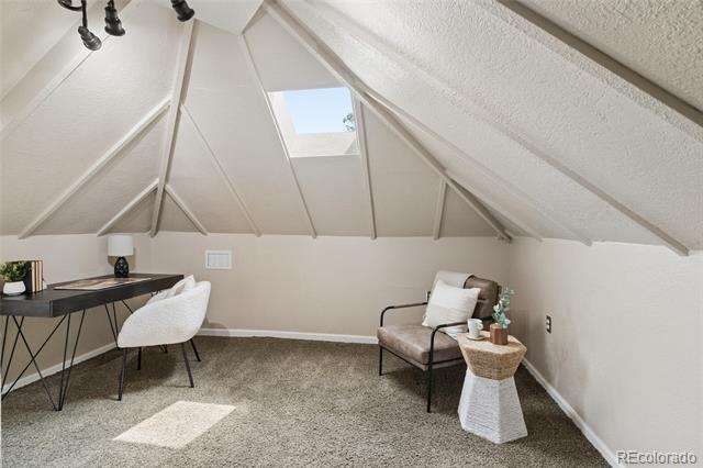 Building Photo - 556 S Canosa Ct