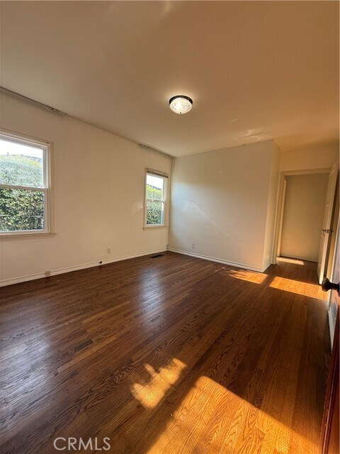 Building Photo - 2325 Las Lunas St