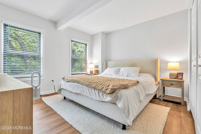 Building Photo - 34 Phoenix Ave