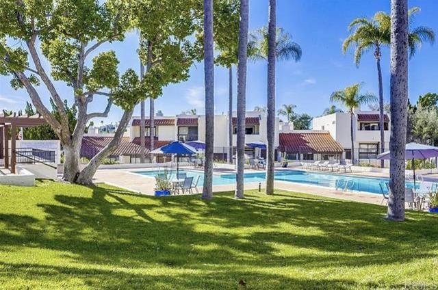 Building Photo - 7412 Caminito Carlotta