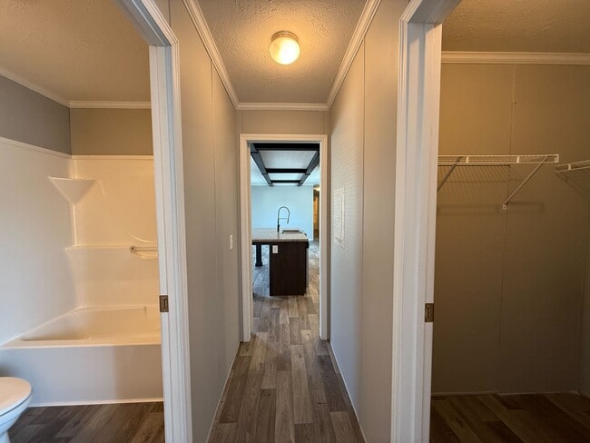 Building Photo - 11793 Cascade Cir
