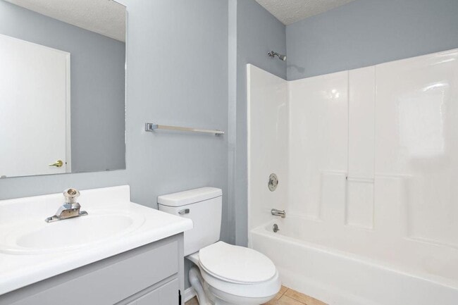 Building Photo - 110A Melanie Ln