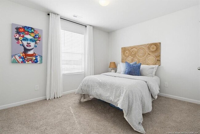 Building Photo - 594 Melbourne Dr