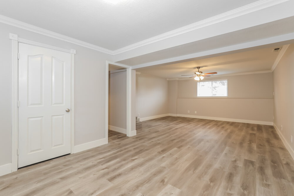 Building Photo - 5166 Cobble Cir