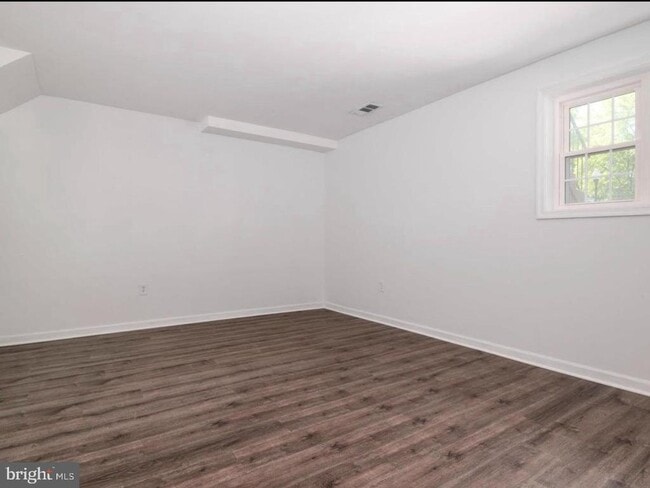 Building Photo - 1468 Lowell Ct