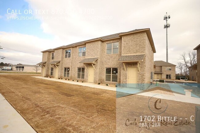 Primary Photo - 1702 Bittle St