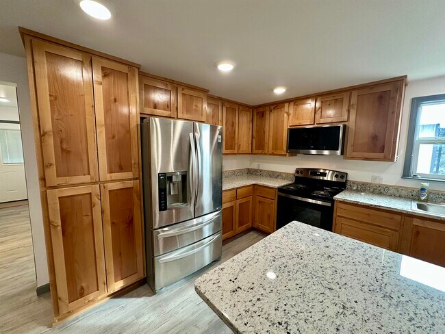 Building Photo - 3410 Cactus