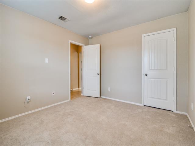 Building Photo - 2302 Tombstone Dr