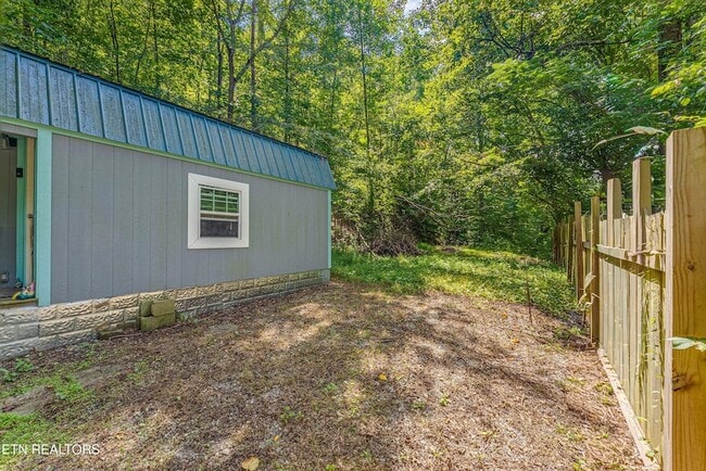 Building Photo - 286 Childs Rd