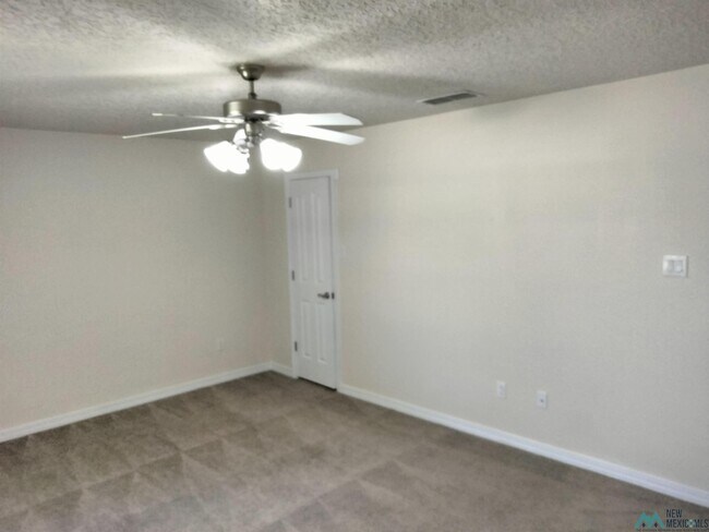 Building Photo - 2620 Fred Daugherty Dr