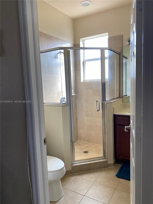 Building Photo - 9464 SW 171st Pl