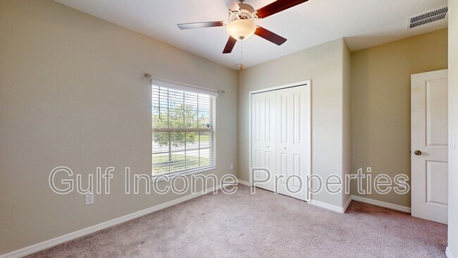 Building Photo - 5412 Olano St