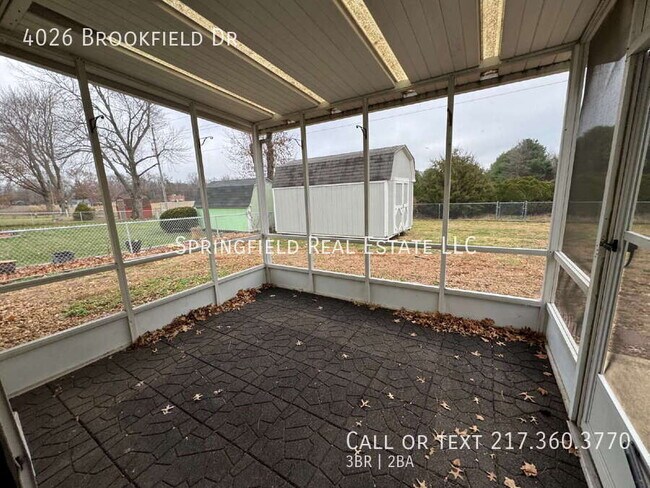 Building Photo - 4026 Brookfield Dr