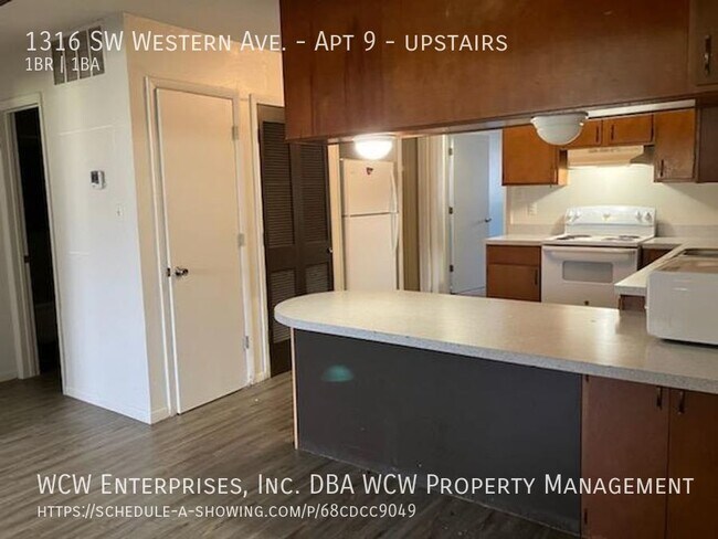 Building Photo - 1316 SW Western Ave