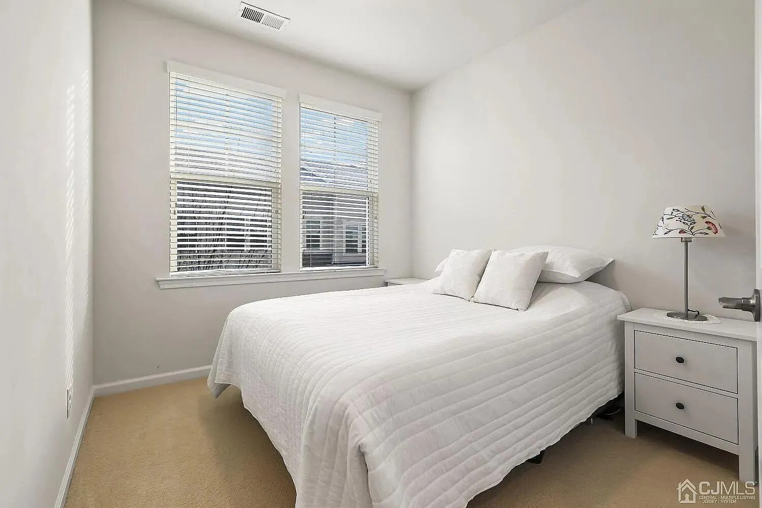 Bedroom 3 - 14 Fleet St