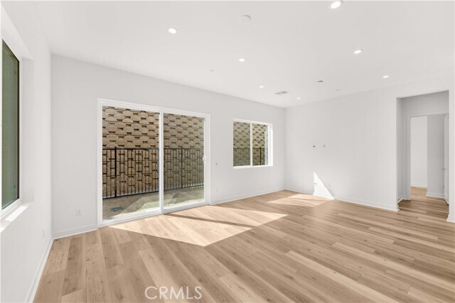 Building Photo - 22129 Garibaldi Dr